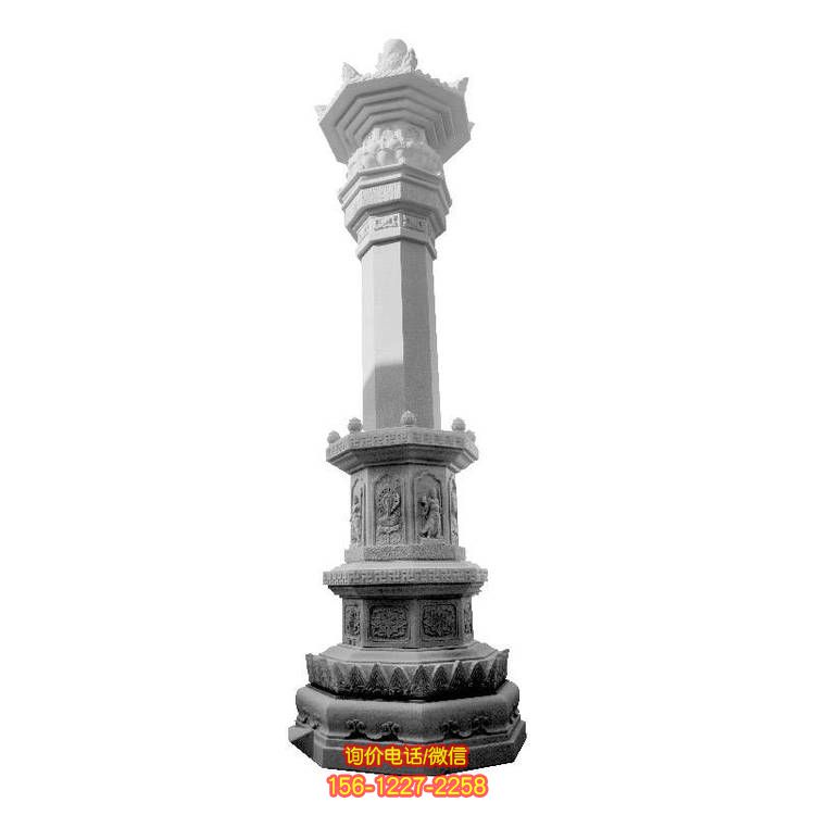 青石石雕雕塑，點綴寺廟環境