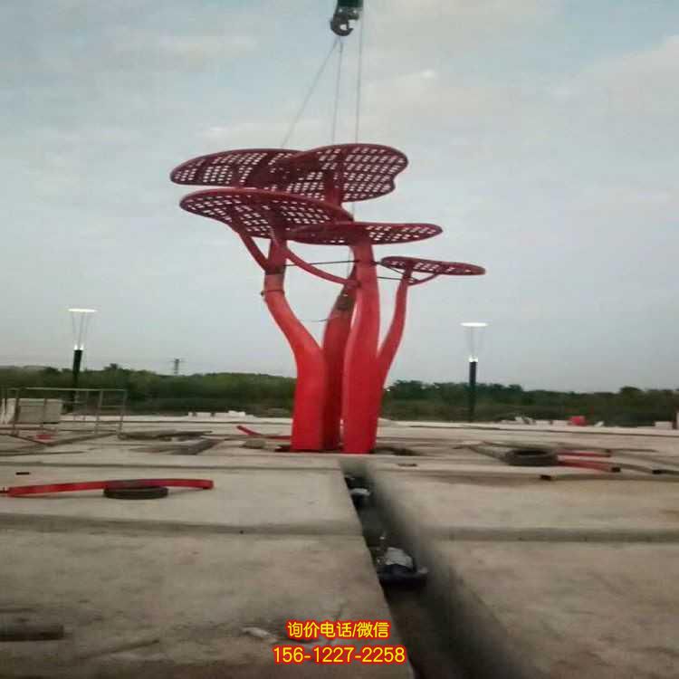 不銹鋼抽象雕塑，景觀點(diǎn)綴廣場(chǎng)