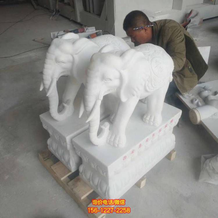 石雕小象，為你的別墅園林帶來絕佳裝飾