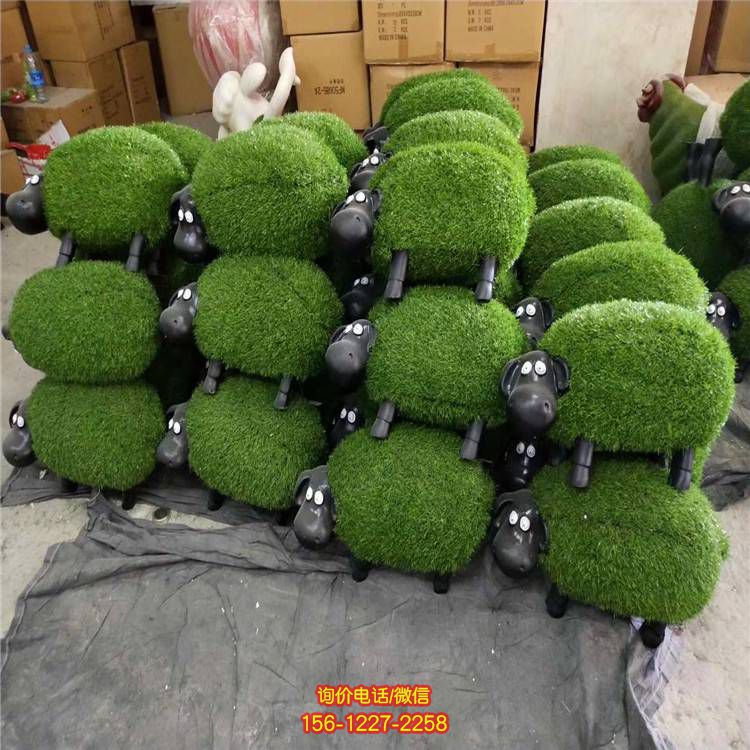 公園游樂場(chǎng)玻璃鋼卡通彩繪戶外園林卡通公仔動(dòng)物景觀雕塑