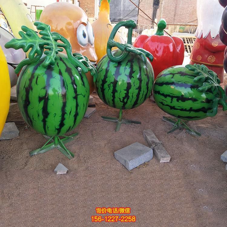 玻璃鋼仿真西瓜，大西瓜雕塑擺件