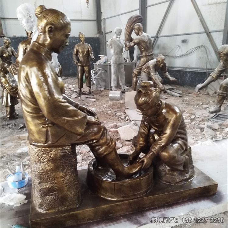 孝文化主題雕塑 傳達(dá)了兒女對(duì)父母的感恩和虔誠之情