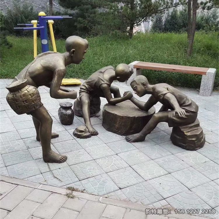 掰手腕雕塑04 掰手腕雕塑04