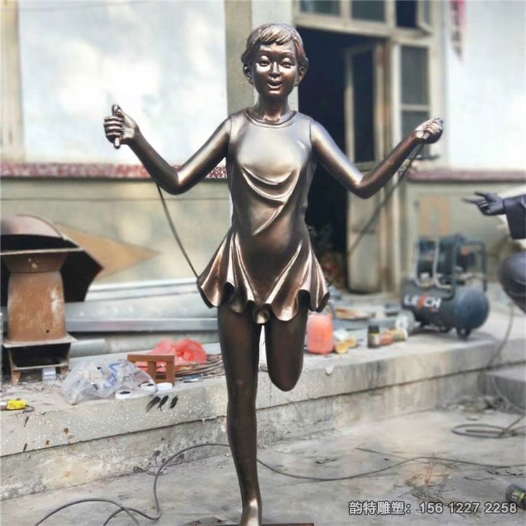 跳繩雕塑02 跳繩雕塑02