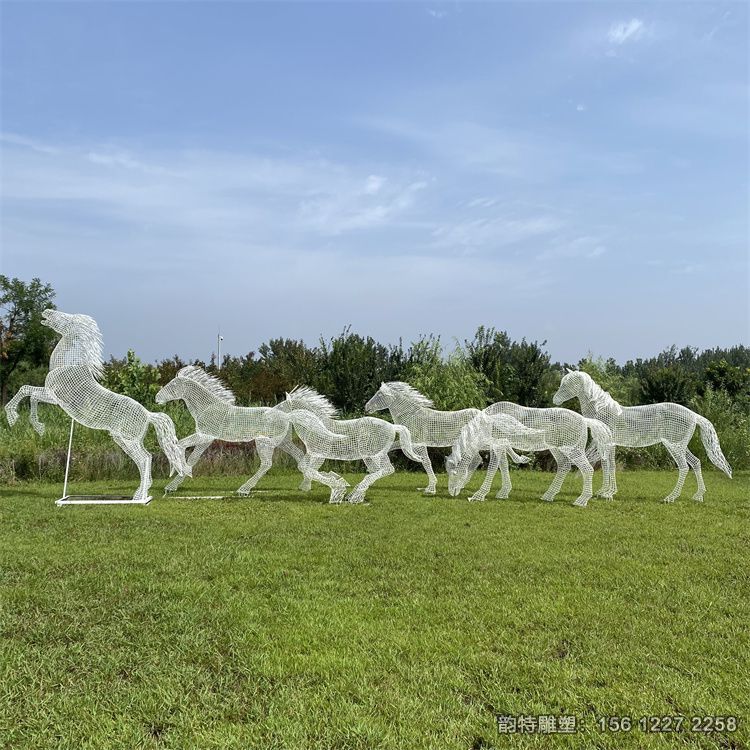 不銹鋼馬雕塑案例分享 動物雕塑馬造型